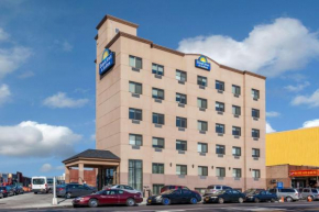 Отель Days Inn & Suites by Wyndham Jamaica JFK Airport  Квинс